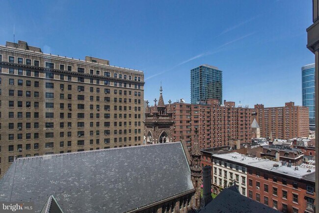 Building Photo - 2018 Walnut St