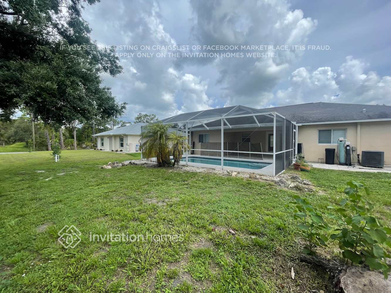 Building Photo - 7887 Tarabilla Ave
