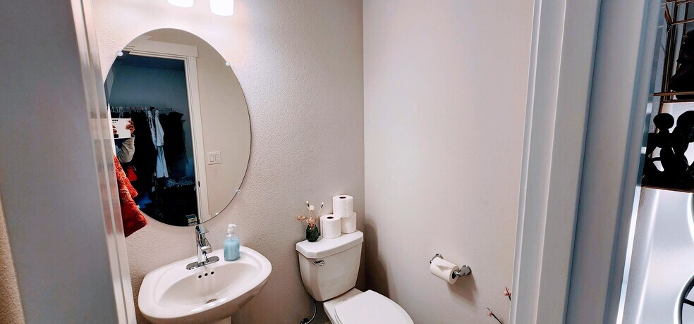 Half bath attached with the Den - 16065 NW Frog Ln