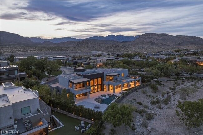 Building Photo - 98 Sun Glow Ln