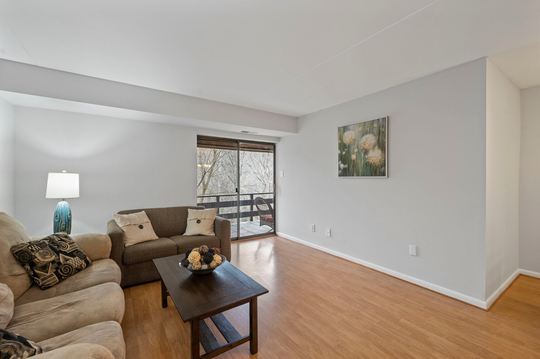 Building Photo - 253 Shawmont Ave