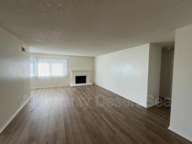 Building Photo - 5832 Nordina Dr