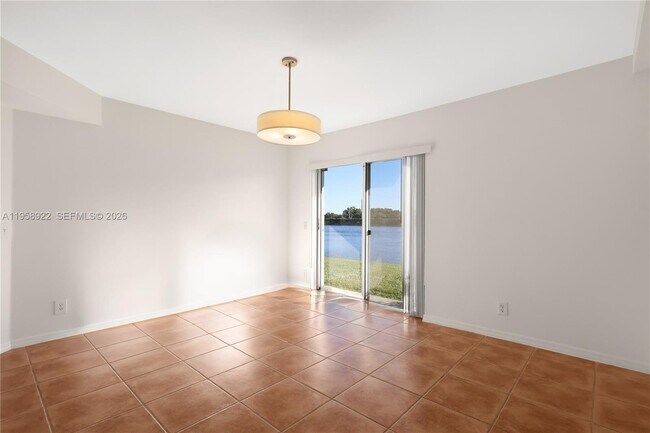 Building Photo - 5467 SW 125th Terrace