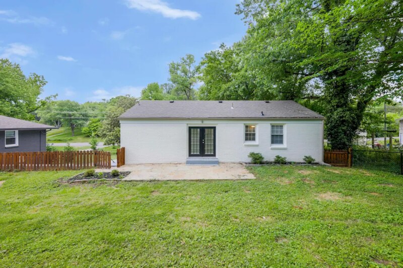 Building Photo - 606 Durrett Dr