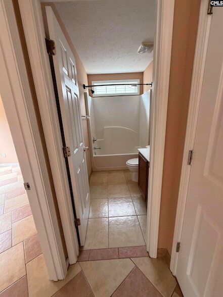 Building Photo - 345 Peppercorn Ln