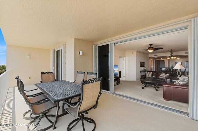 Building Photo - 817 Mystic Dr