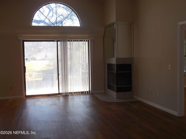 Building Photo - 2093 St Martins Dr E