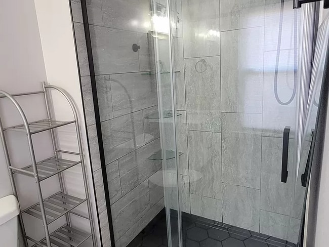 Building Photo - 9 Kiwi Loop