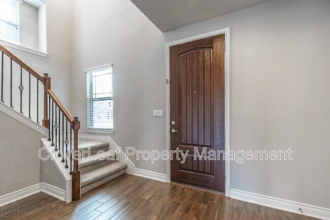 Building Photo - 510 Field Corn Ln
