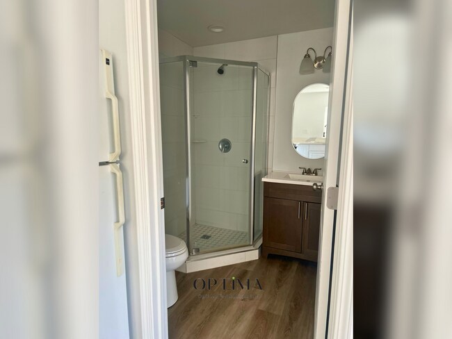 Building Photo - 8400 Fullbright Ave