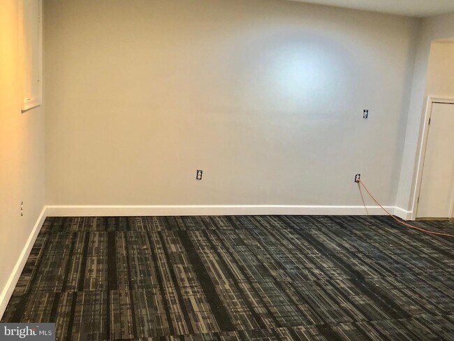 Building Photo - 2 Cinnabar Ct