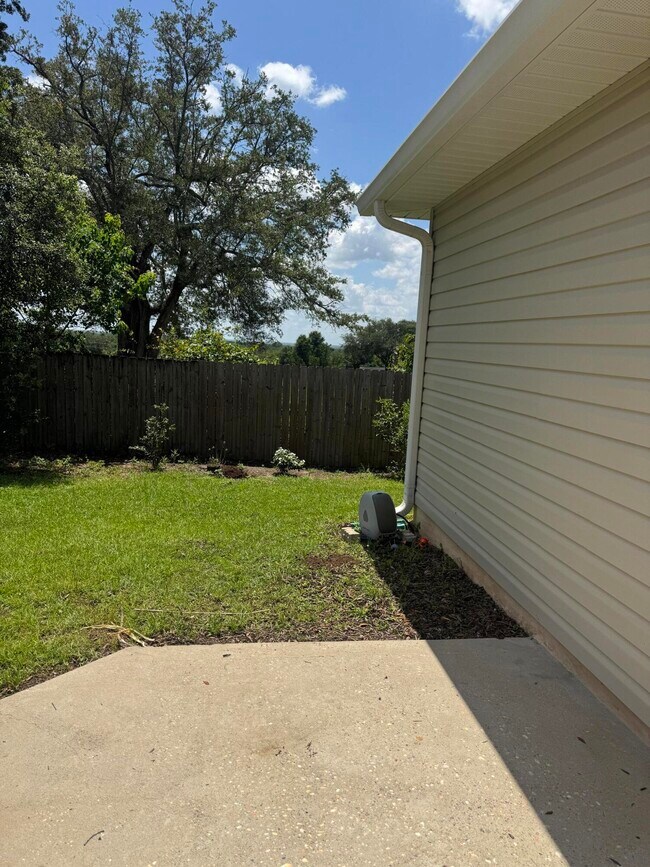 Building Photo - 156 Creve Core Dr