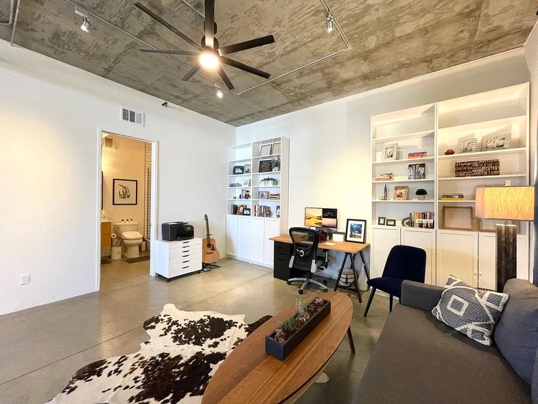Second Bedroom - 835 Locust Ave