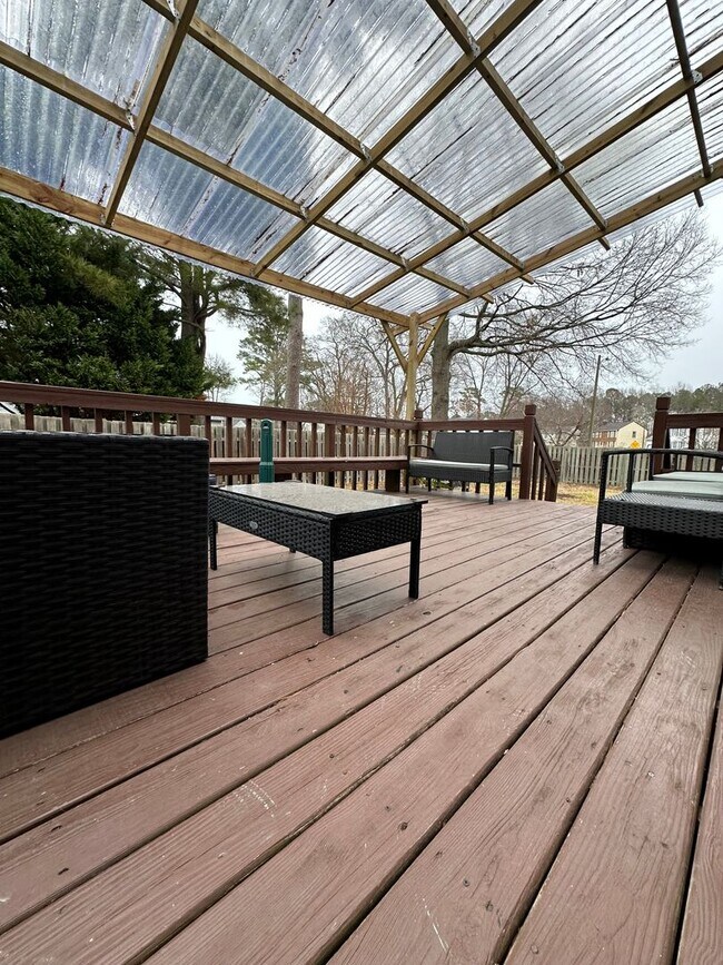 Building Photo - Virginia Beach-Wesleyan Pines Single Famil...