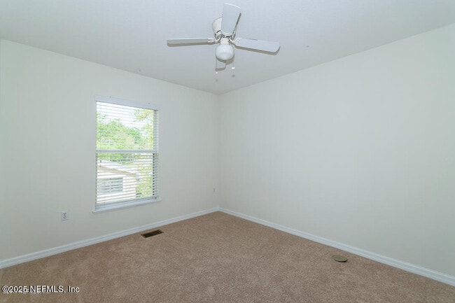 Building Photo - 10550 Autumn Trace Rd