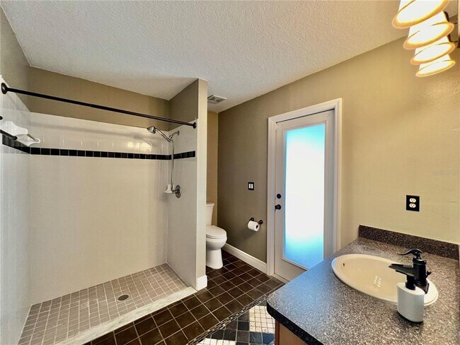 Building Photo - 2848 Duncan Tree Cir