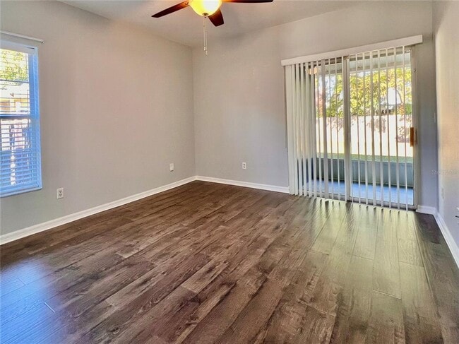 Building Photo - 3101 E Washington St