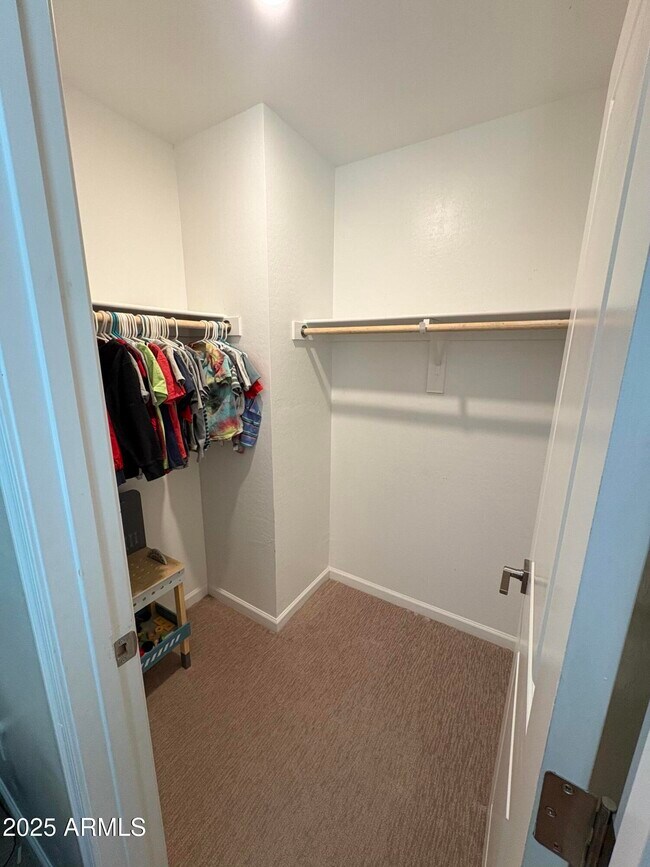 Building Photo - 17441 W Paraiso Ln