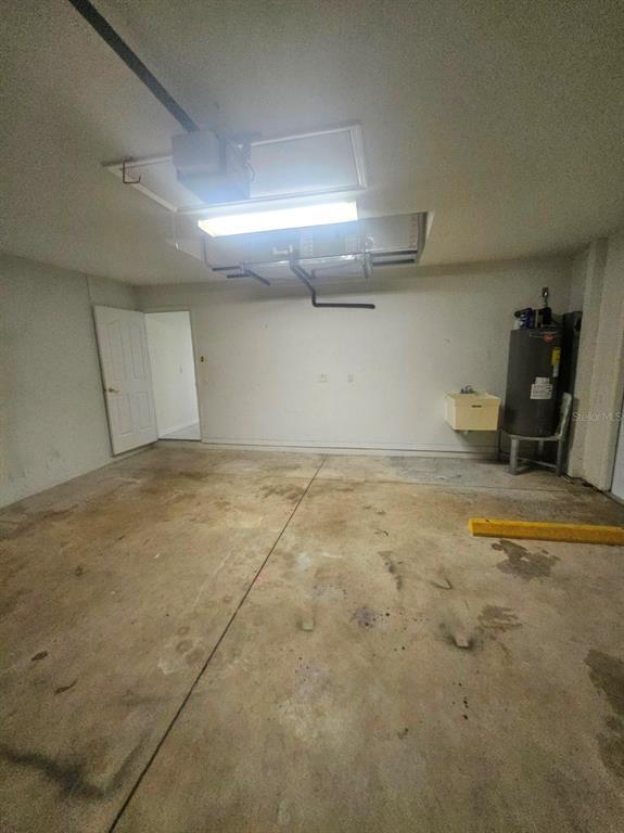 Building Photo - 7450 Blutter Rd