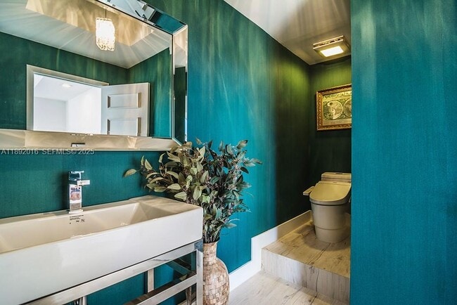 Building Photo - 3500 Island Blvd