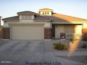 Building Photo - 6813 S 39th Dr