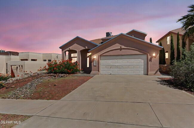 Building Photo - 6377 Franklin Ridge Dr