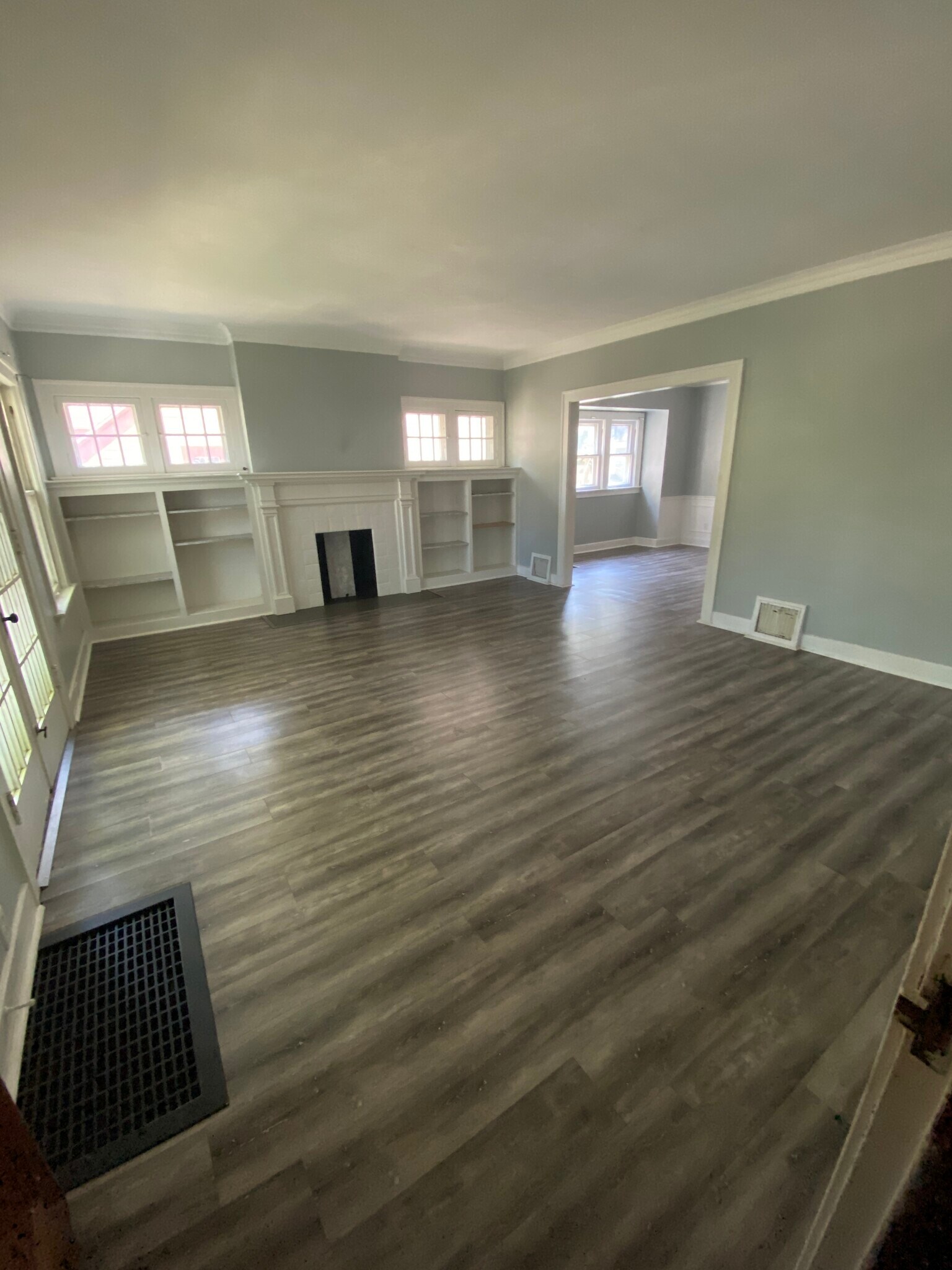 Building Photo - 4205 Overland Pky