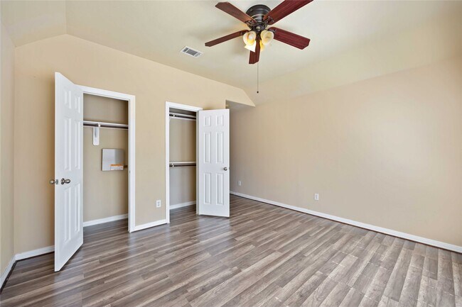 Building Photo - 6303 Atlasridge Dr