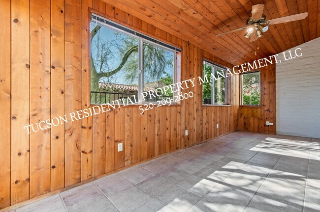 Building Photo - 5084 N Camino Del Lazo