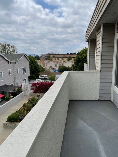 Building Photo - 20235 Keswick St