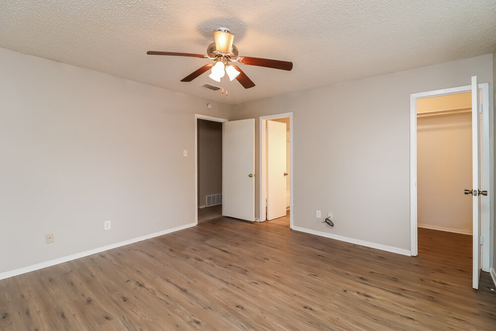 Building Photo - 1837 Heidelberg Dr