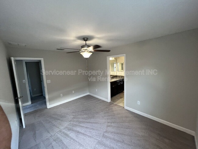 Building Photo - 939 Terra Vista St