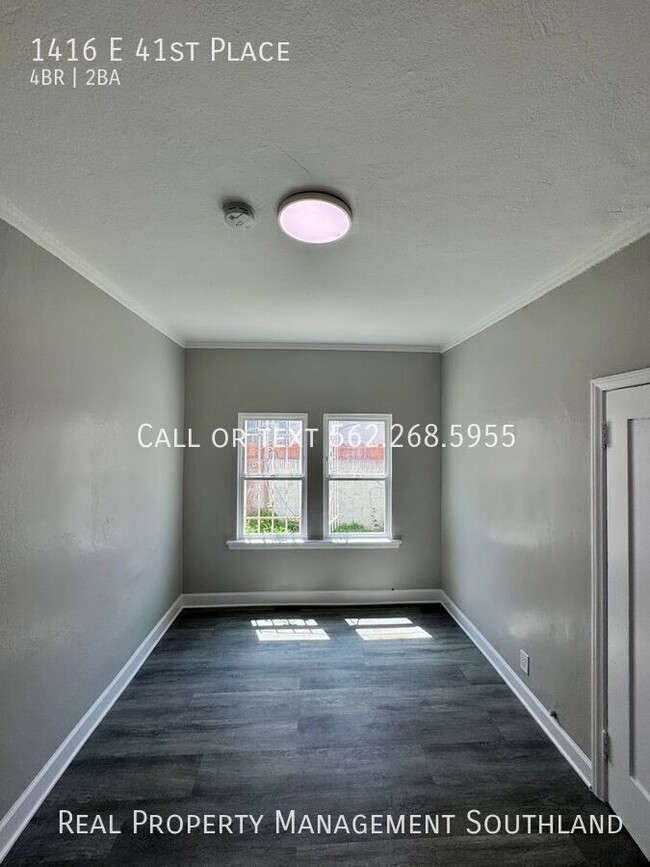 Building Photo - 1416 E 41st Pl