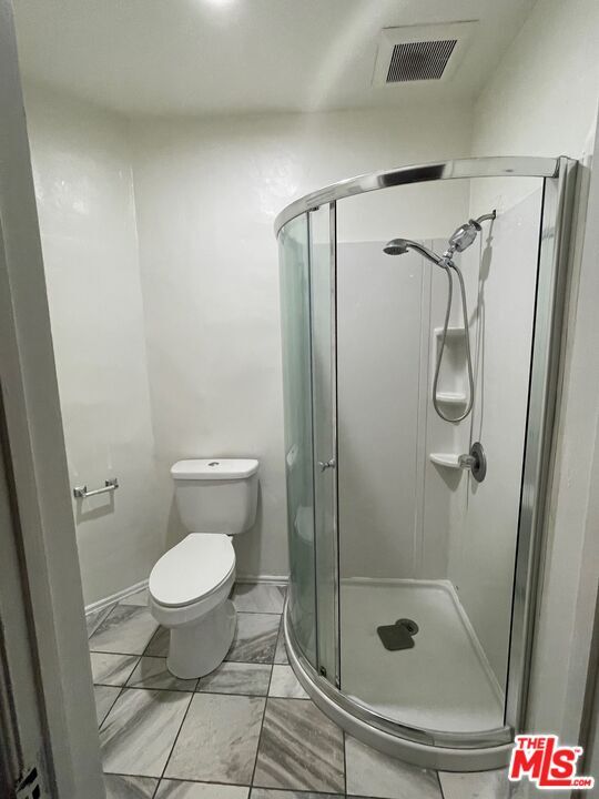 Building Photo - 4010 W Adams Blvd