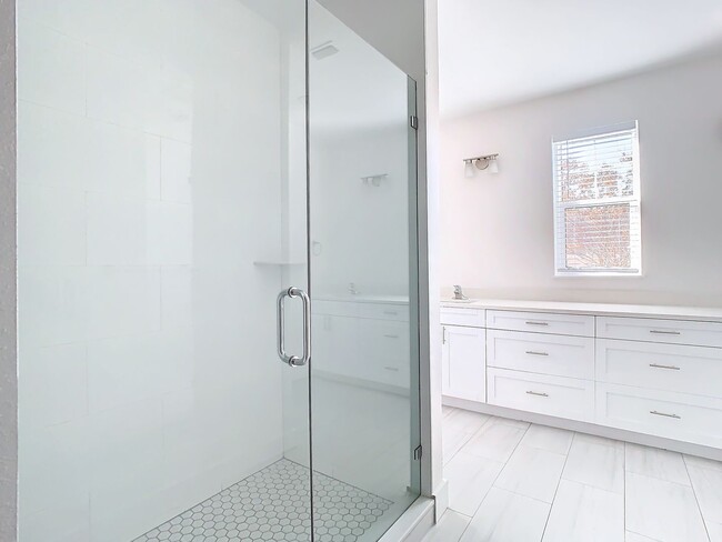 Building Photo - Malena Park - Brand New Constructed Townho...