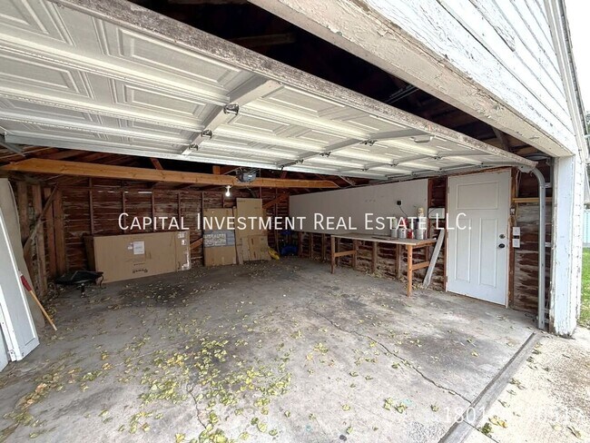 Building Photo - 1846 Garfield Ave
