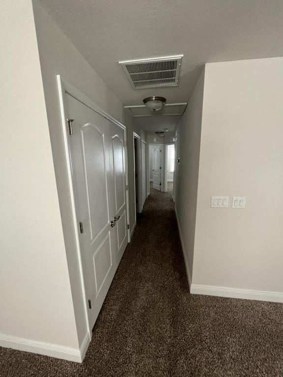 Building Photo - 11306 Leland Groves Dr