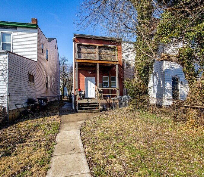 Building Photo - 1410 Russell St