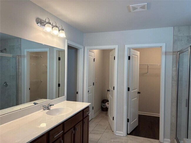 Building Photo - 2975 Waverly Walk Pt