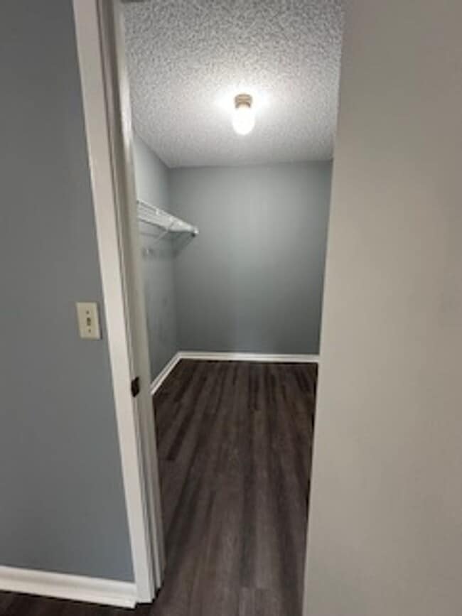 Building Photo - Lakeside Townhomes, Daleville Alabama