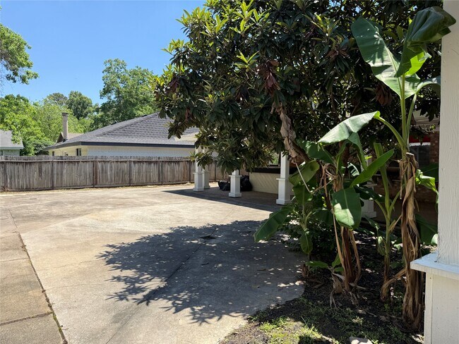 Building Photo - 2311 Quail Haven Rd