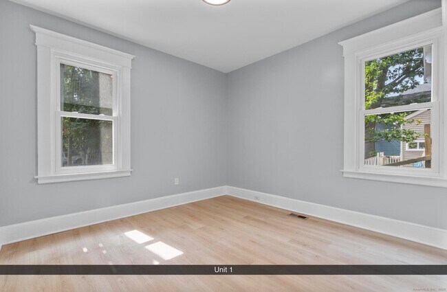 Building Photo - 74 4th St