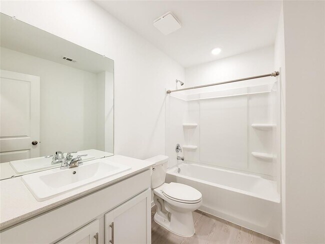 Building Photo - 6 Riverwood Circle Ct