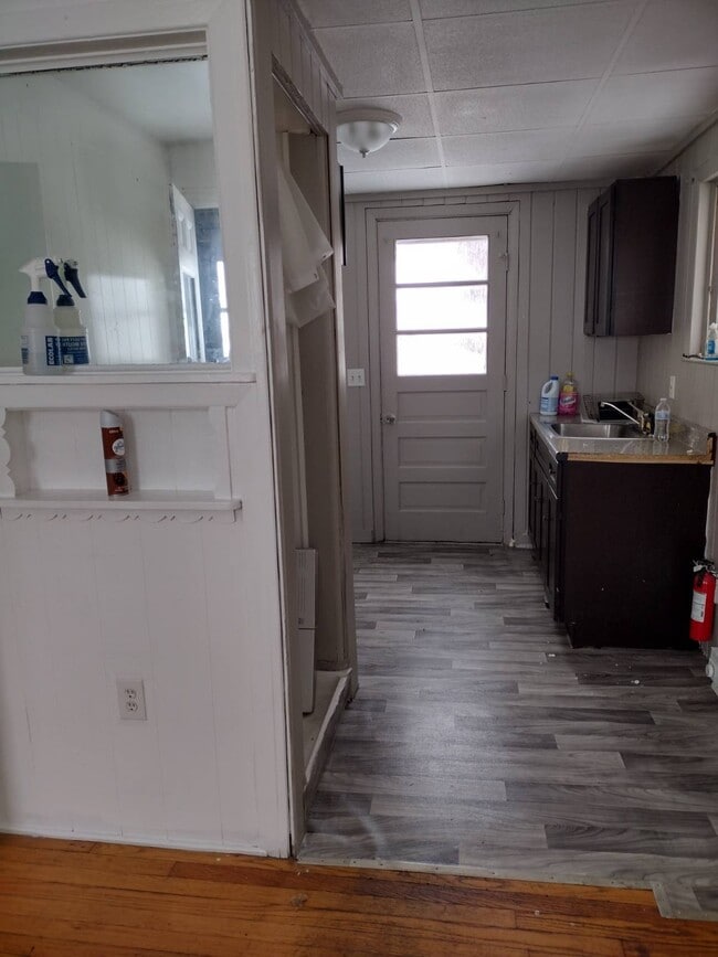 Building Photo - 1124 Lenox Ave