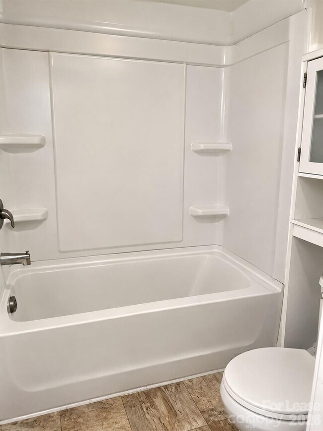 Building Photo - 14122 Magnolia Walk Dr