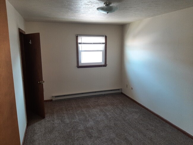 Building Photo - 1847 S Lincoln Ave