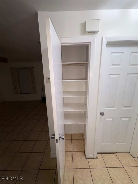 Building Photo - 18645 Holly Rd