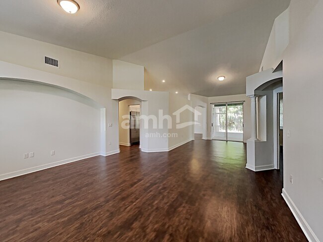 Building Photo - 2905 Empress Ct
