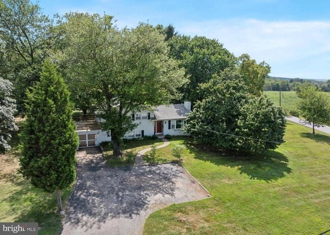 Building Photo - 3334 Germantown Pike