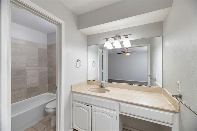 Building Photo - 6433 Westridge Dr